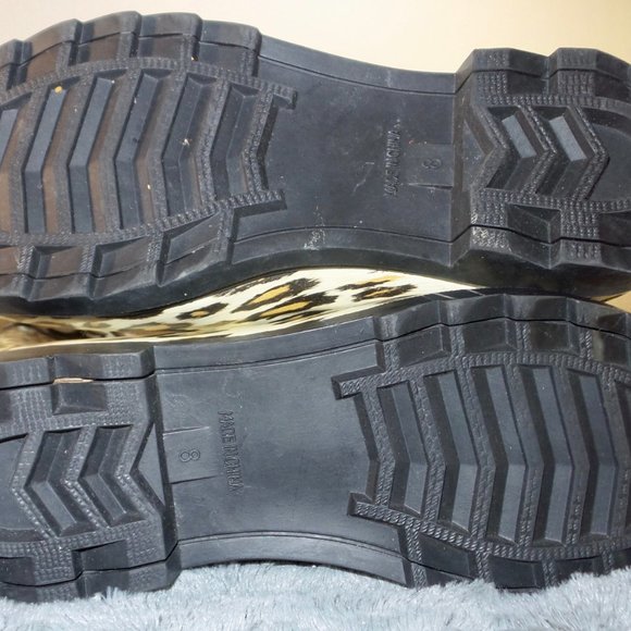 *SOLD* Cheetah Print Rain Boot - Picture 6 of 7